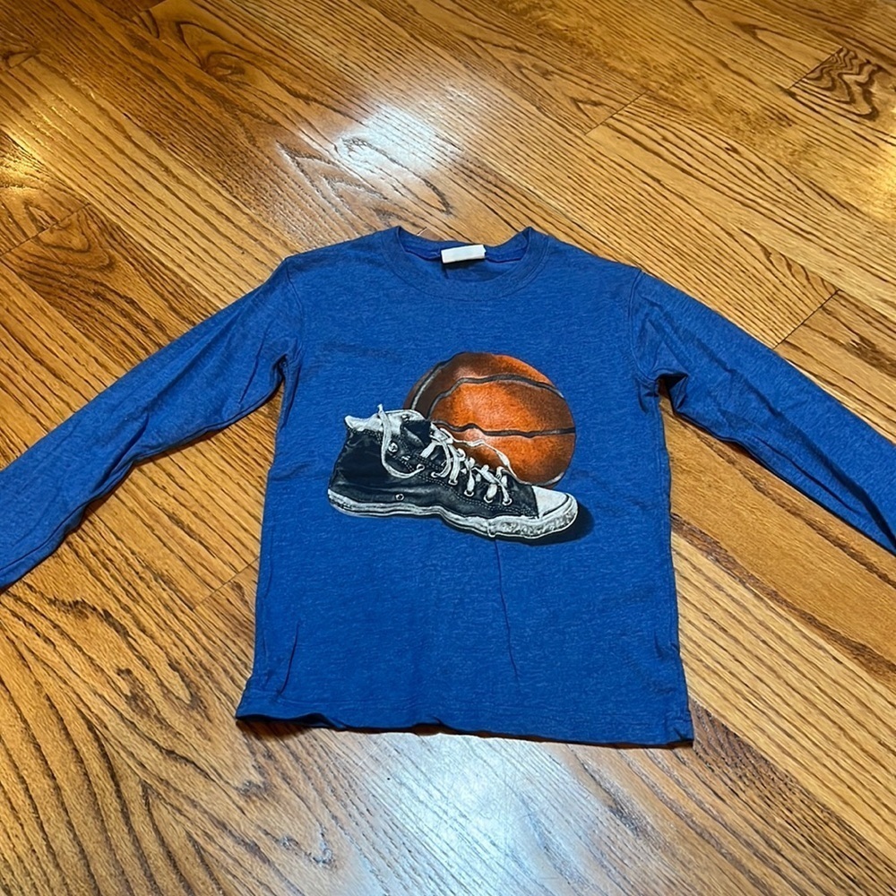 Wes and Willy Boy’s Blue Basketball Long Sleeve Size 4
